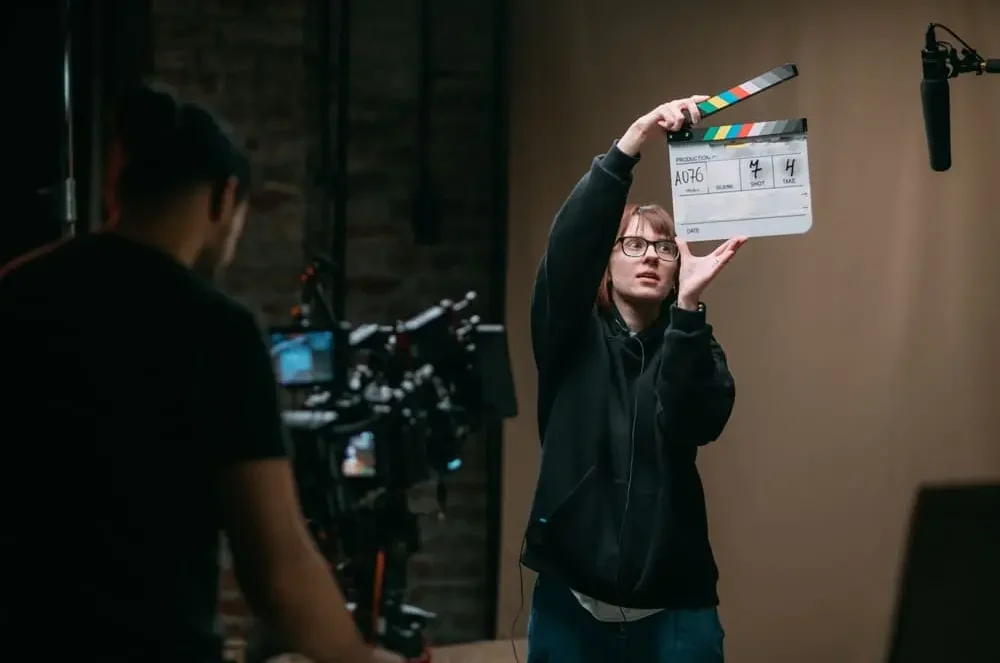 10 Séries para Aprender e melhorar o Inglês: Diversão que Transforma o Seu Vocabulário